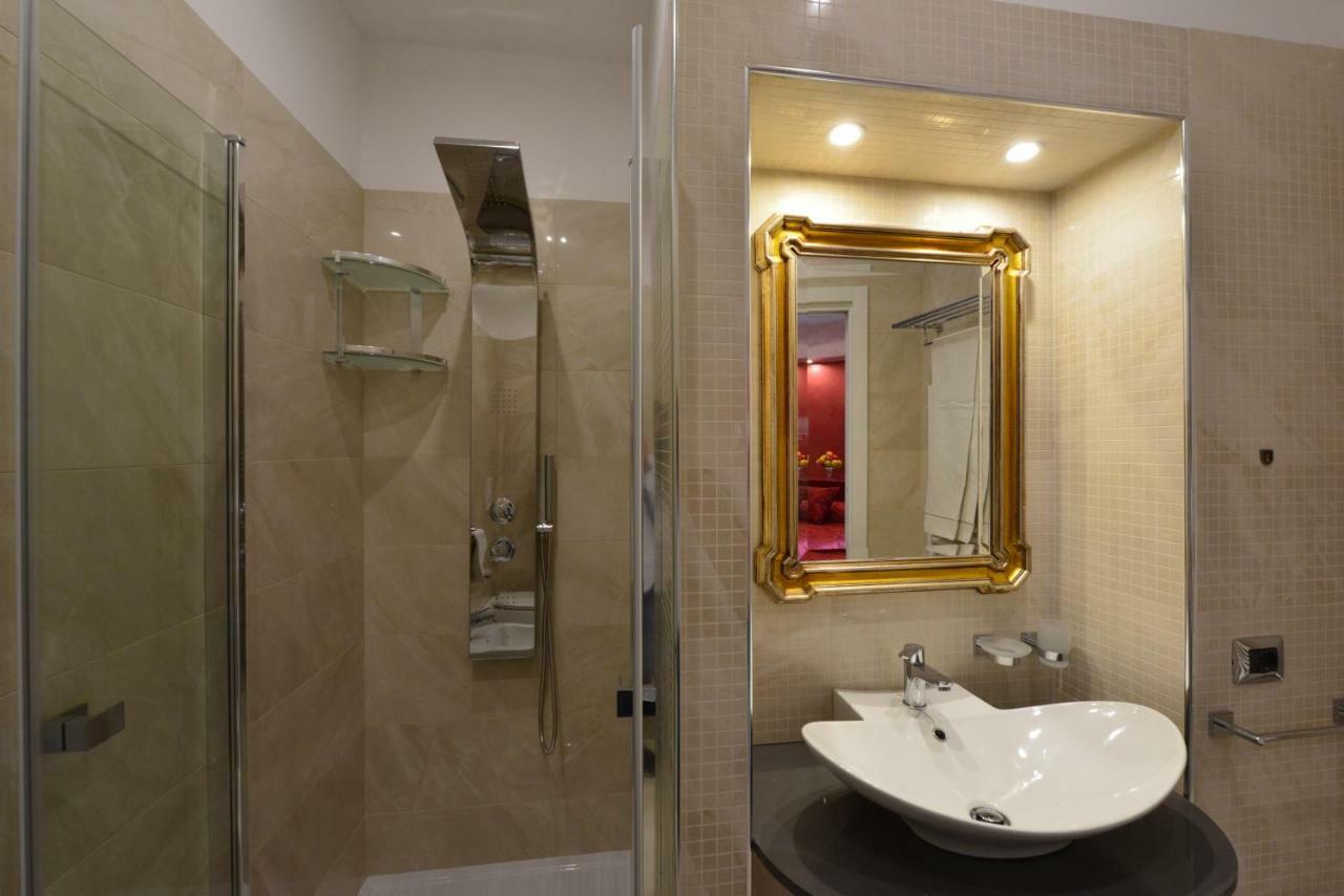 Fabio Dei Velapazza Guesthouse روما المظهر الخارجي الصورة